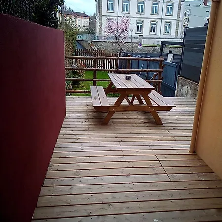 L'oasis: Centre-ville Retreat With Private Garden Apartment *